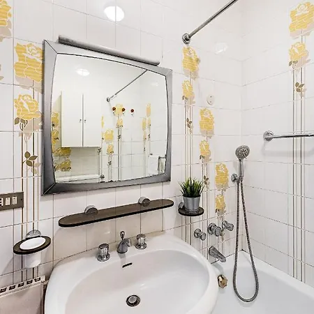 Апартаменти La Brise By Wonderful Italy